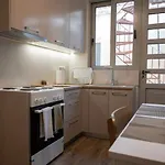 Erato 2 Cosy By Homesh Апартаменты *
