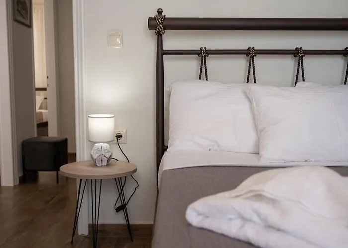 Erato 2 Cosy By Homesh Lägenhet