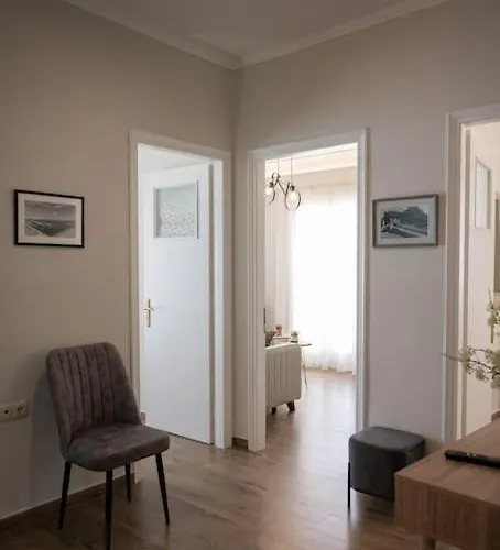 Lägenhet Erato 2 Cosy By Homesh