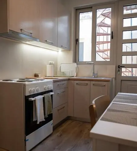 Erato 2 Cosy By Homesh Lägenhet *