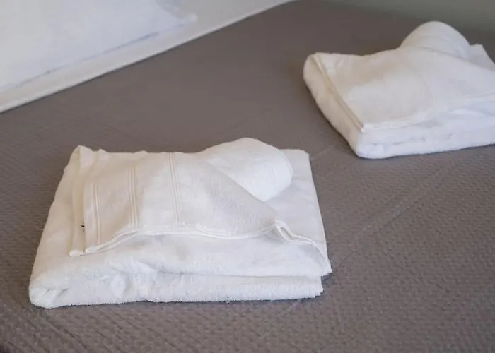 Erato 2 Cosy By Homesh Lägenhet *