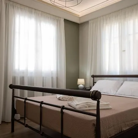 Erato 2 Cosy By Homesh *